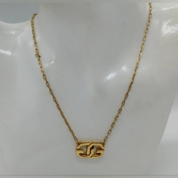 Like to be notified when I go live Luxury Designer Shows - Picture 8 of 15